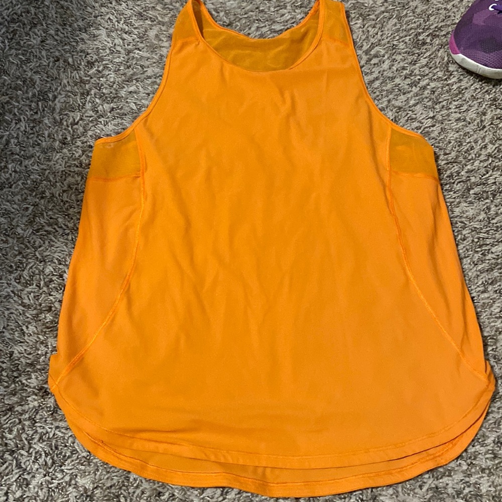 Lululemon sculpt tank size 8